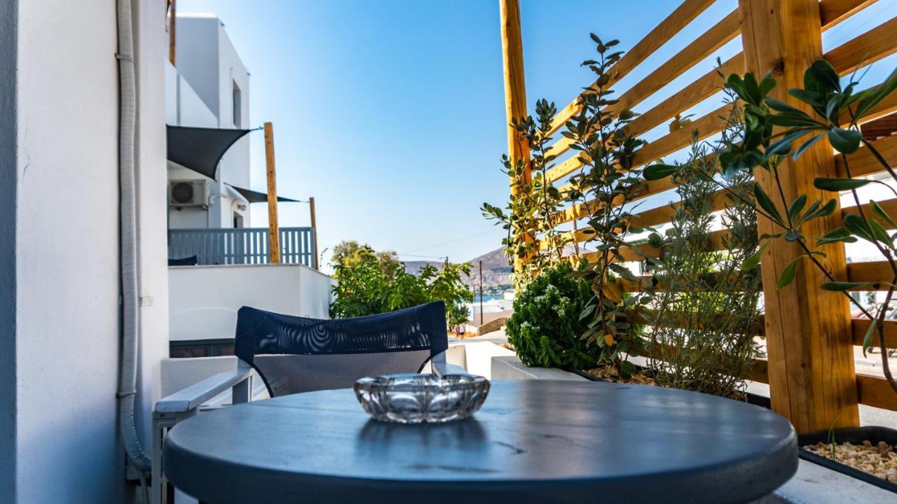 Vista Mare Hotel Náousa Buitenkant foto